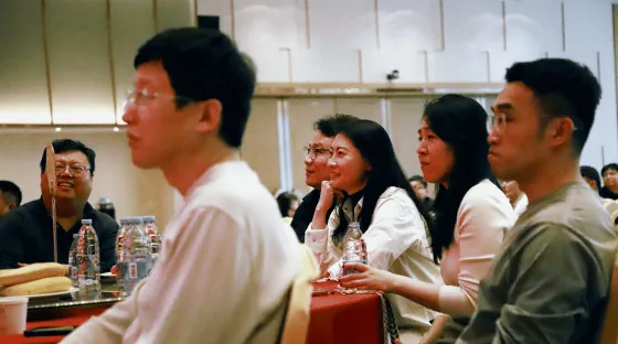 破冰 · 聚力 · 腾飞——远鉴2026年会盛典马力全开！